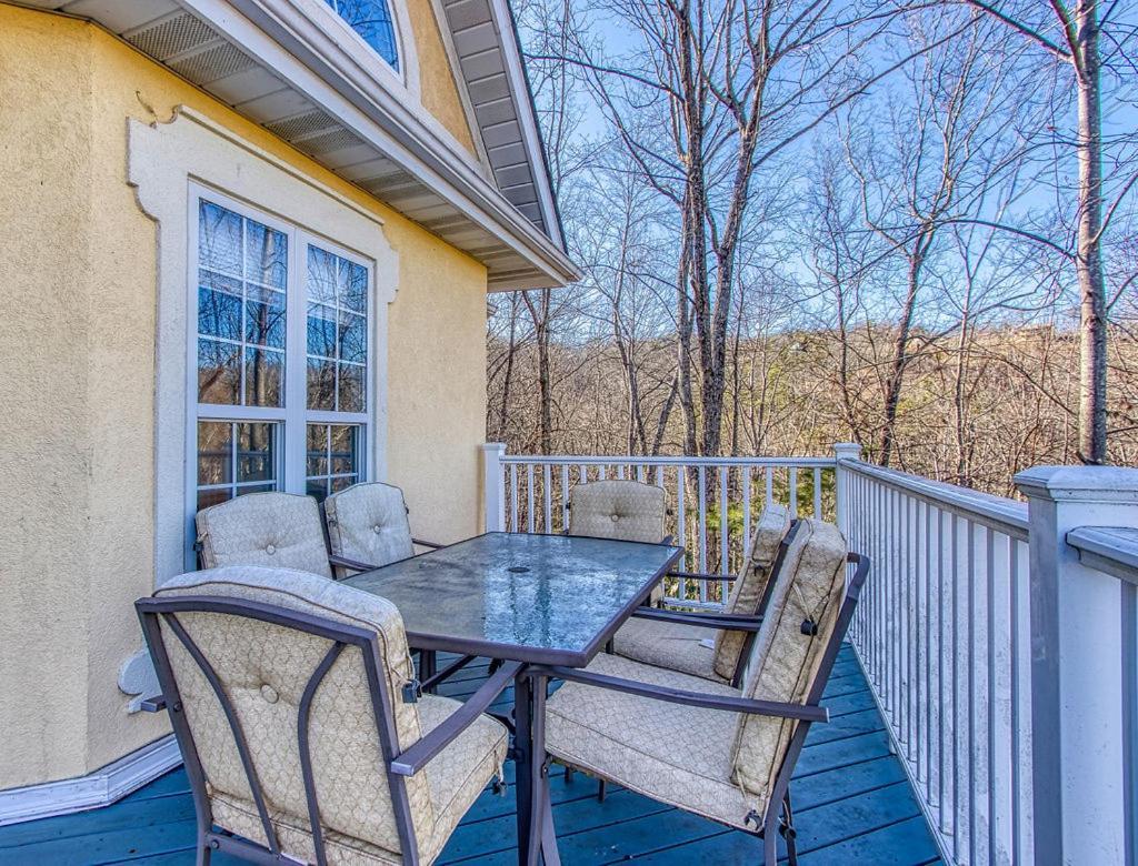 Ober Hideaway, Hot Tub, Wifi, 1089 Free Tickets Each Paid Day, Dollywood And More Gatlinburg Luaran gambar