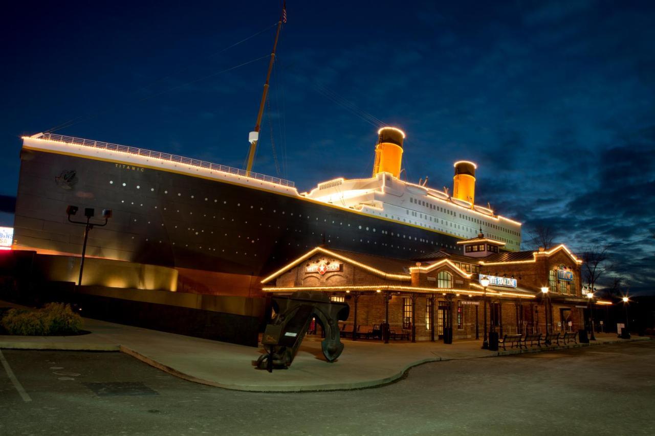 Ober Hideaway, Hot Tub, Wifi, 1089 Free Tickets Each Paid Day, Dollywood And More Gatlinburg Luaran gambar
